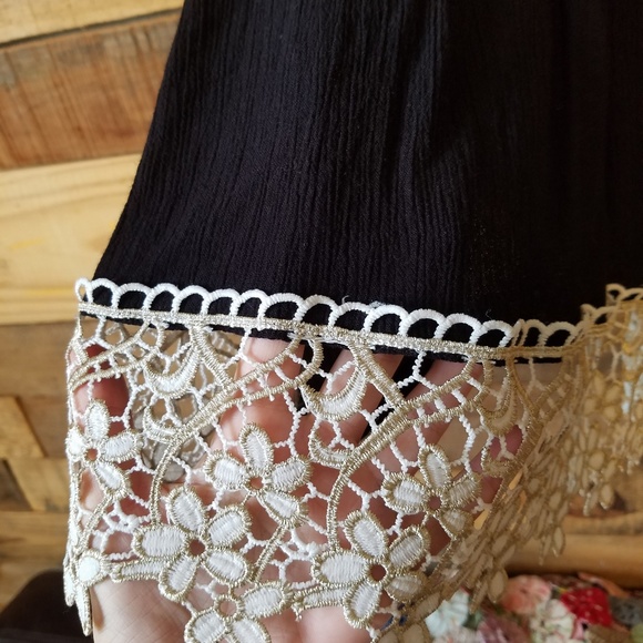 Anthropologie Romeo & Juliet Couture Top Medium ♡ - Picture 5 of 5